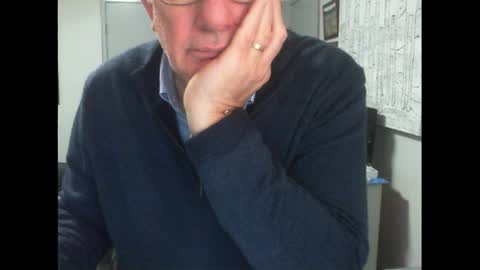 Snapshot of thickmelnik chatting on 20, 5, 2026 James online show from 20, 5, 2026