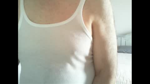 Snapshot of thickmelnik chatting on 29, 5, 2026 James online show from 29, 5, 2026