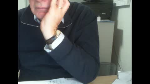 Snapshot of thickmelnik chatting on 30, 6, 2026 James online show from 30, 6, 2026