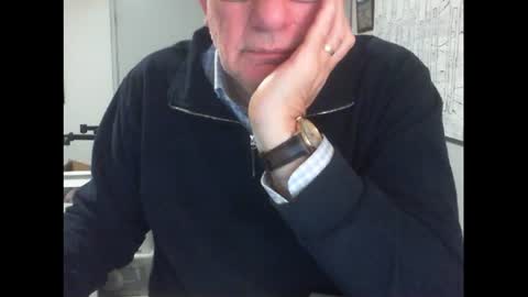 Snapshot of thickmelnik chatting on 9, 7, 2026 James online show from 9, 7, 2026