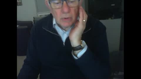 Snapshot of thickmelnik chatting on 18, 7, 2026 James online show from 18, 7, 2026
