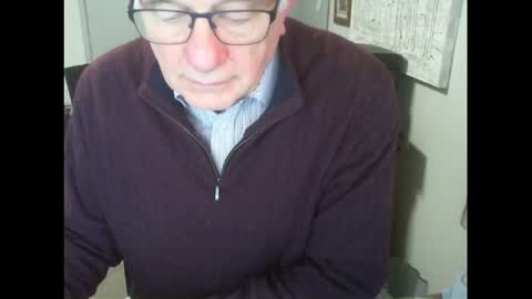 Snapshot of thickmelnik chatting on 22, 7, 2026 James online show from 22, 7, 2026