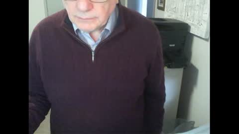 Snapshot of thickmelnik chatting on 24, 7, 2026 James online show from 24, 7, 2026