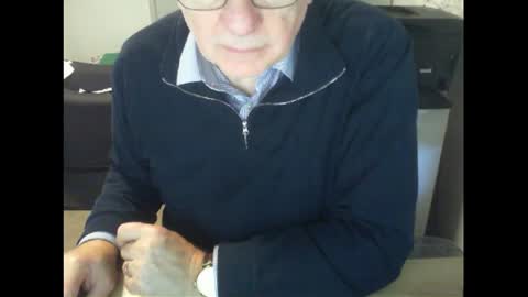 Snapshot of thickmelnik chatting on 2, 8, 2026 James online show from 2, 8, 2026