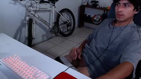 thieves_us online show from 4, 11, 2025