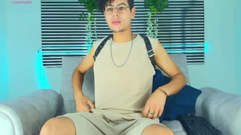 Thiago Saenzz online show from 2, 4, 2026