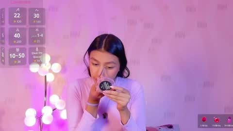 Eva  online show from 28, 3, 2026