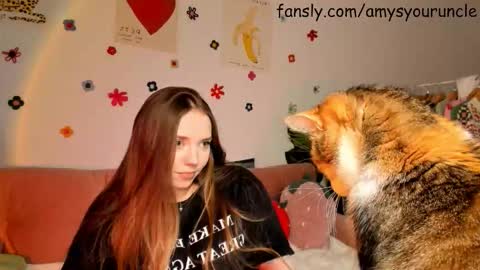 Amelia  shows on mondays fridays and sundays  if anything changes im giving updates on my fansly  online show from 5, 1, 2026