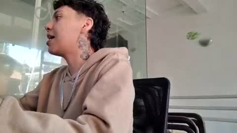 thomas27f online show from 30, 11, 2025