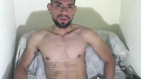 Snapshot of thomas2wood chatting on 14, 6, 2026 Thomas2Wood online show from 14, 6, 2026