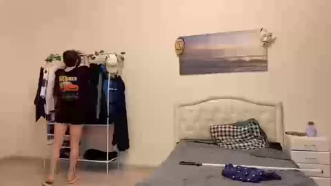 Thomas Hill online show from 16, 10, 2025