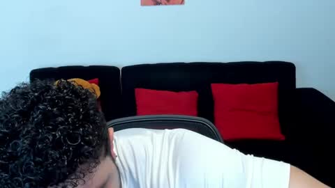 Snapshot of thomas_brandon chatting on 9, 3, 2025 Thomas Brandon online show from 9, 3, 2025