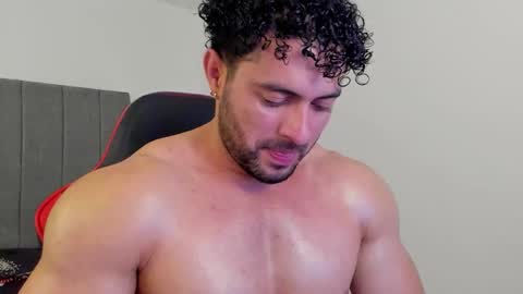 Snapshot of thomas_brandon chatting on 24, 9, 2025 Thomas Brandon online show from 24, 9, 2025