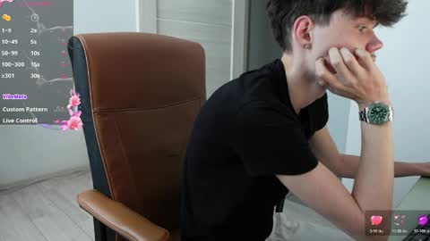 Snapshot of thomas_brons chatting on 2, 6, 2026 THOMAS BRONS online show from 2, 6, 2026