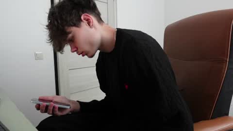 Snapshot of thomas_brons chatting on 11, 6, 2026 THOMAS BRONS online show from 11, 6, 2026