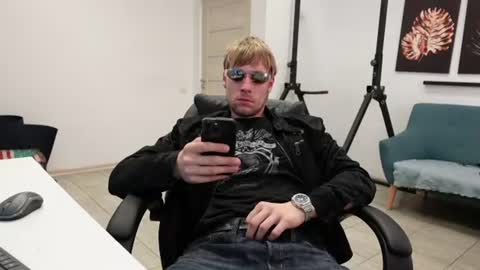 Snapshot of thomas_brons chatting on 27, 6, 2026 THOMAS BRONS online show from 27, 6, 2026