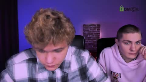 Snapshot of thomas_crow chatting on 6, 1, 2026 thomas_crow online show from 6, 1, 2026