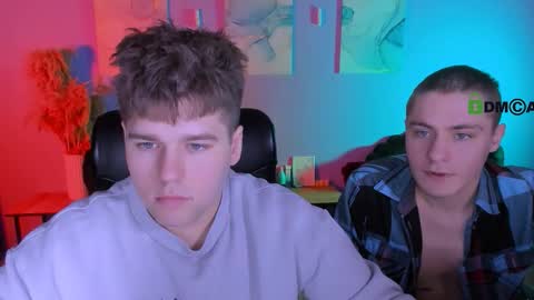 Snapshot of thomas_crow chatting on 3, 3, 2026 thomas_crow online show from 3, 3, 2026