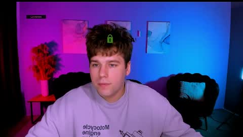 thomas_crow online show from 2, 4, 2026