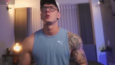 Thomas Falcon online show from 25, 10, 2025