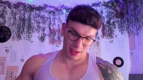 Snapshot of thomas_fuckboy chatting on 15, 2, 2025 Thomas Grey online show from 15, 2, 2025