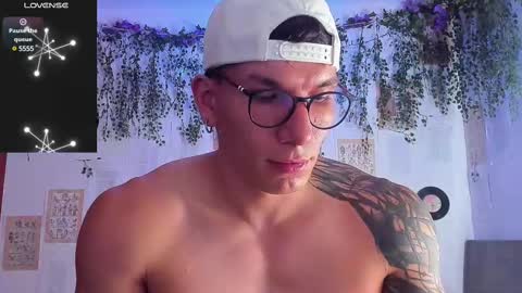 Snapshot of thomas_fuckboy chatting on 26, 2, 2025 Thomas Grey online show from 26, 2, 2025