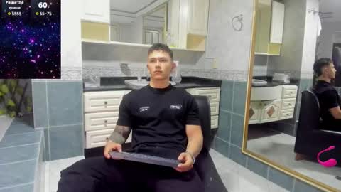 Snapshot of thomas_moon_ chatting on 6, 10, 2025 Thomas online show from 6, 10, 2025