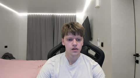 Tomas online show from 7, 4, 2026