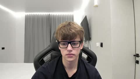 Snapshot of thomas_shelbivip chatting on 14, 5, 2026 Tomas online show from 14, 5, 2026
