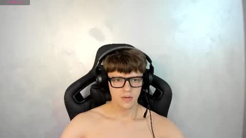 Snapshot of thomas_shelbivip chatting on 14, 7, 2026 Tomas online show from 14, 7, 2026