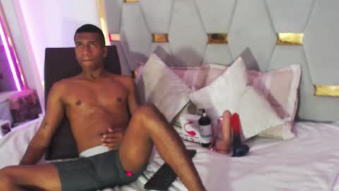 Snapshot of thomasbeliel chatting on 6, 1, 2025 Thomas... online show from 6, 1, 2025