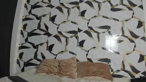 Snapshot of thomasblaze chatting on 22, 9, 2025 thomas online show from 22, 9, 2025