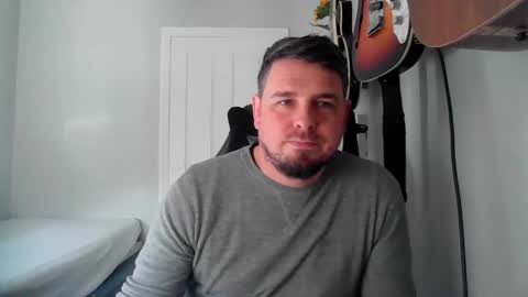 Snapshot of thomisfra chatting on 22, 10, 2025 thomisfra online show from 22, 10, 2025