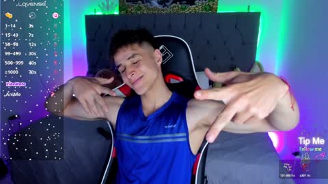 Snapshot of thomklein chatting on 30, 1, 2025 Thom Klein online show from 30, 1, 2025