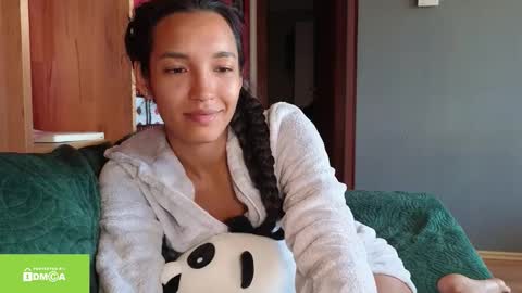 Snapshot of tia_j chatting on 23, 9, 2025 tia_j online show from 23, 9, 2025