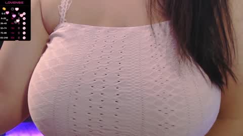 Snapshot of tiabellaxxx chatting on 13, 2, 2025 Tia Bella online show from 13, 2, 2025
