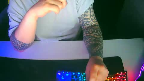 tiagonissosilva online show from 25, 2, 2026