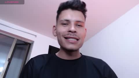 Snapshot of tian_domiza chatting on 4, 12, 2025 tian_domiza online show from 4, 12, 2025