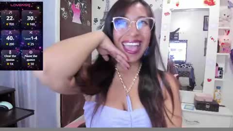 Snapshot of tiana_violet chatting on 30, 7, 2026 tiana_violet online show from 30, 7, 2026