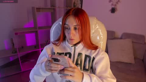 Snapshot of tiarha_ chatting on 23, 1, 2025 Tiarha online show from 23, 1, 2025