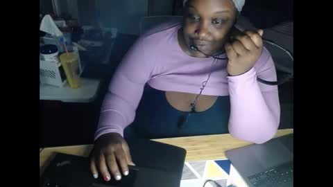 Tierra Henri online show from 20, 10, 2025