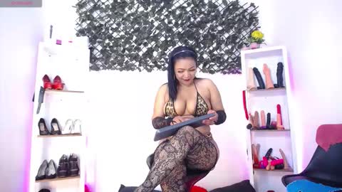 Tifanny Nails  online show from 13, 3, 2026