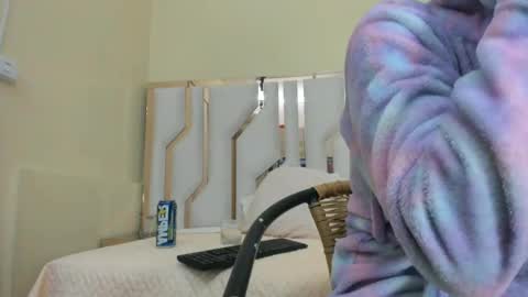    online show from 20, 1, 2025