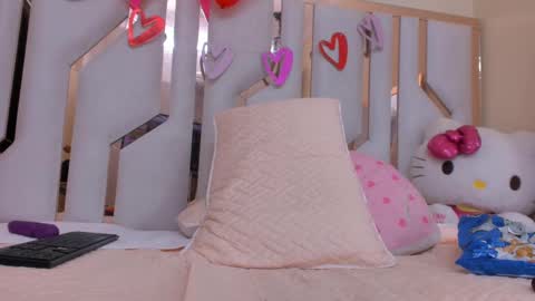    online show from 14, 2, 2025