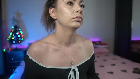 Tiffany online show from 21, 12, 2025