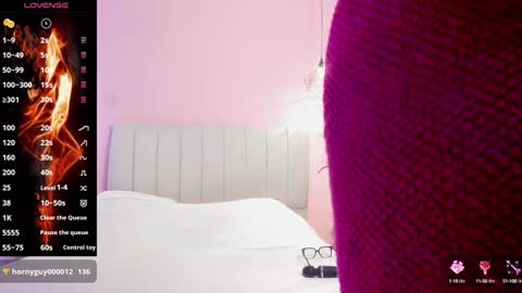 Snapshot of tiffani__love chatting on 21, 12, 2024 Tiffany online show from 21, 12, 2024