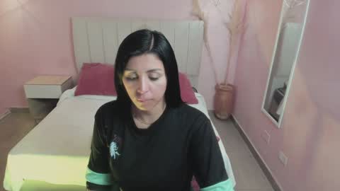Snapshot of tiffani__love chatting on 16, 1, 2025 Tiffany online show from 16, 1, 2025