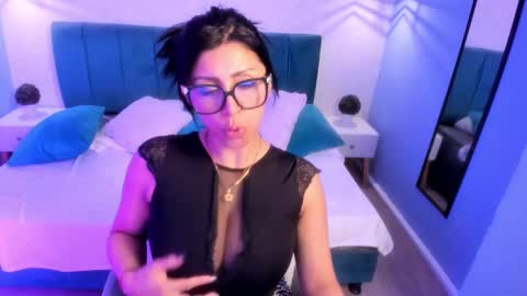 Snapshot of tiffani__love chatting on 19, 2, 2025 Tiffany online show from 19, 2, 2025