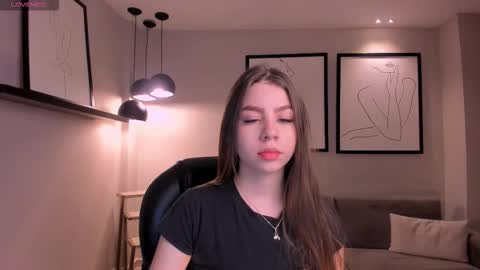 Tiffanny Sins online show from 23, 10, 2025