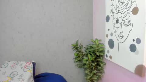 tiffany_mendez online show from 5, 12, 2025